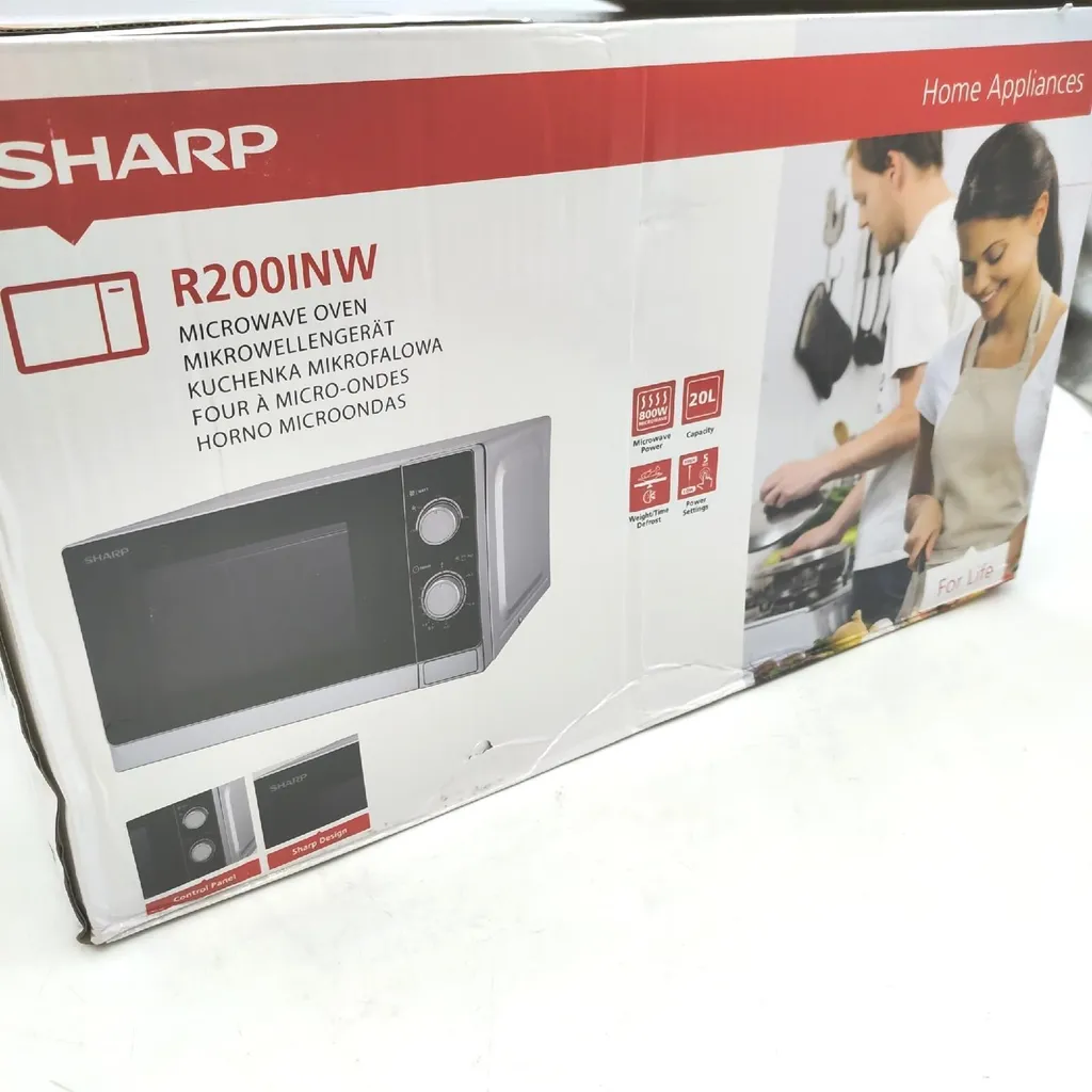 Four à micro-ondes idéal pour repas rapides et décongélation inox - 17