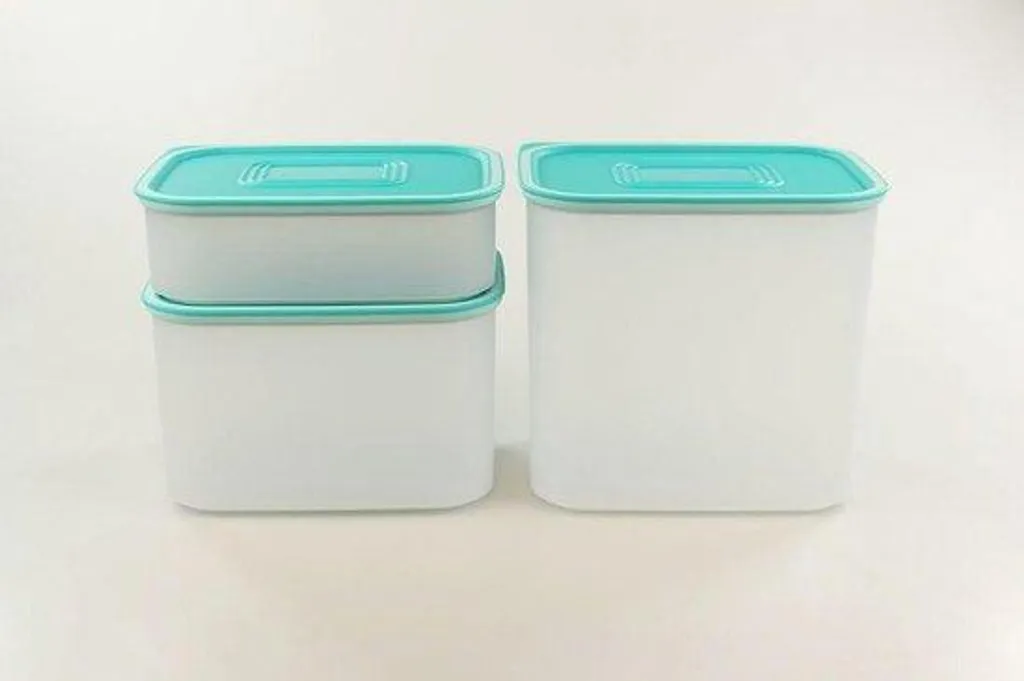 Bac de rangement plastique turquoise pour organisation maison 21L