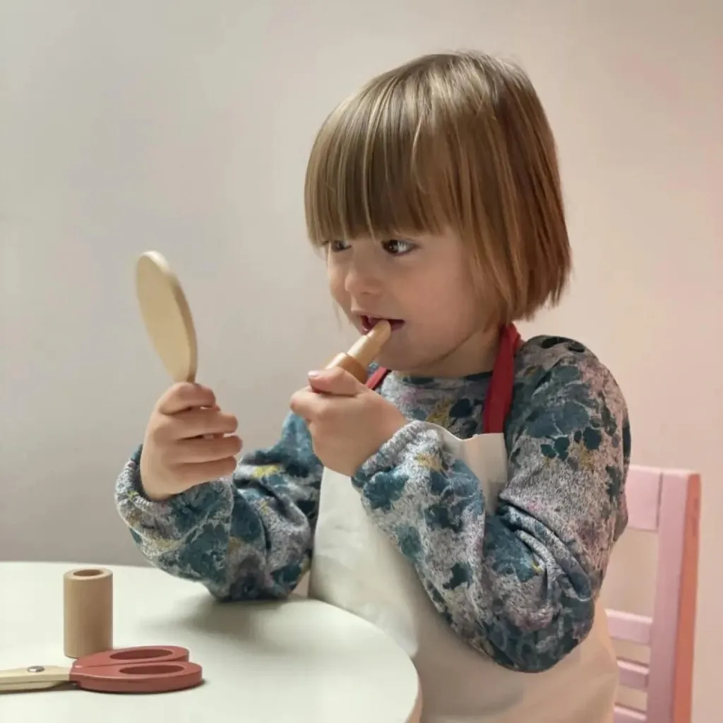 Mallette de maquillage enfant et set de beauté complet pour s'amuser