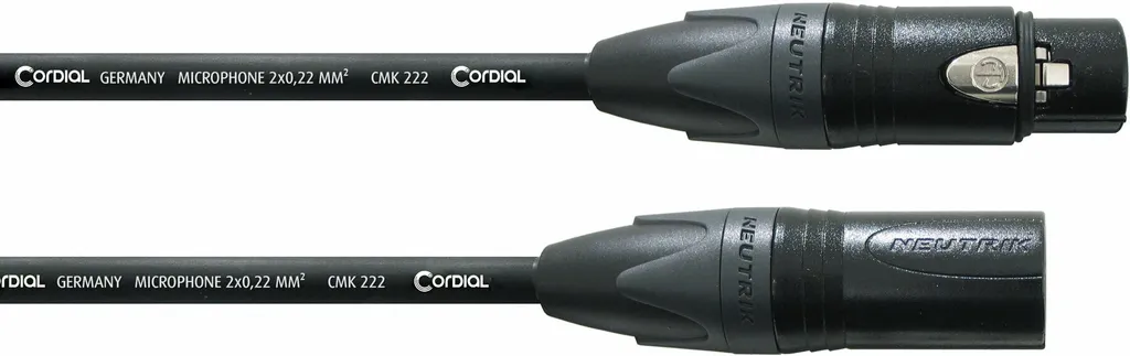 Câble XLR symétrique 15 mètres pour micro studio/scène Cordial CPM 15 FM