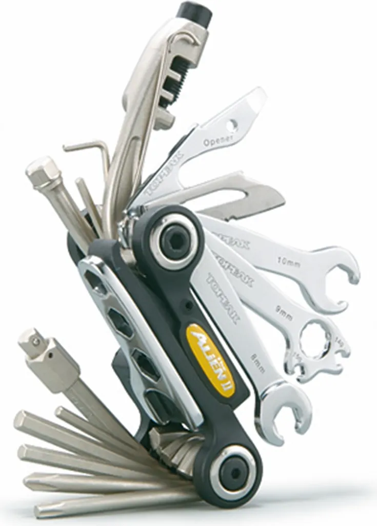 Réparer une Panne de Vélo Facilement avec le Multitool Alien 2 - 3