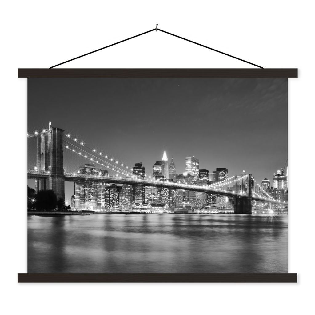 MuchoWow Textilposter New York - Brücke - Brooklyn - Schwarz und weiß - Architektur 60x45 cm mit schwarzem Rahmen - Poster Schlafzimmer