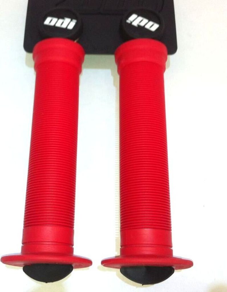 ODI BMX Griffe Longneck ST rot 143mm