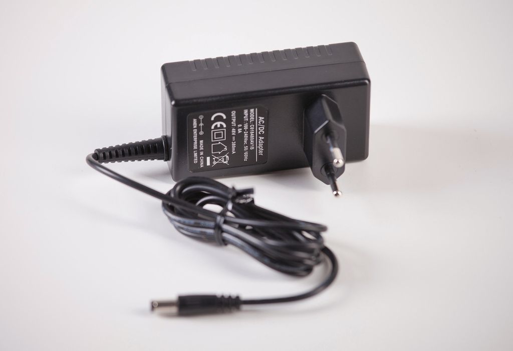Wantec Steckernetzteil 48V DC, 0,38A für 2W-IP PoE