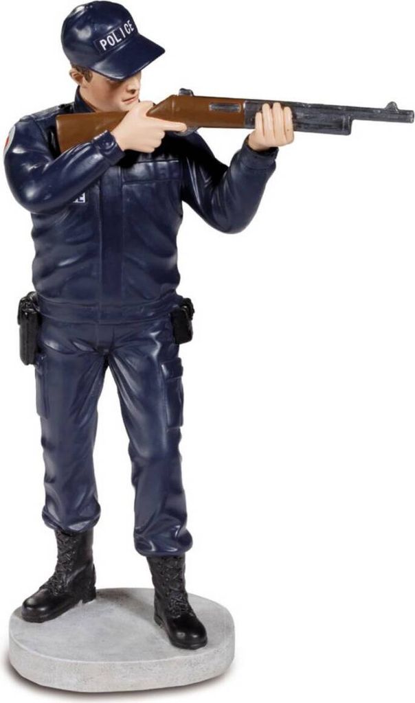 Französischer Polizist mit Gewehr