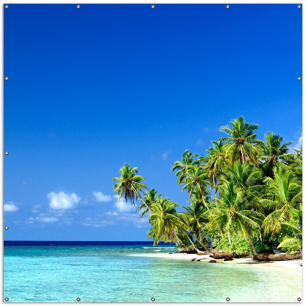 Wallario XXL Outdoor-Poster für Garten oder Balkon, Motiv Blauer Himmel weißer Strand Palmen und das tiefblaue Meer, in ca. 200 x 200 cm