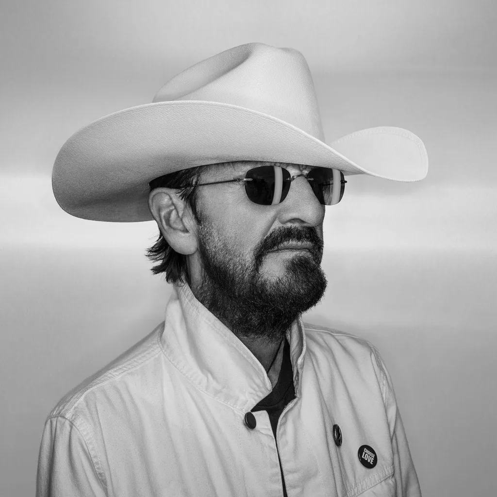Ringo Starr Look Up LP Vinyle - Son Analogique Pur contre Digital