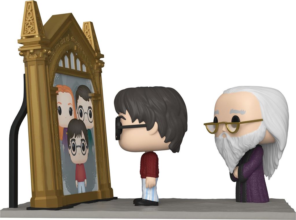 Harry Potter and Albus Dumbledore figurines looking into the Mirror of Erised.