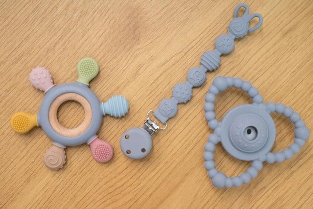 Lorelli Silicone Pacifier Holder – Silikon-Schnullerhalter Produktbild 