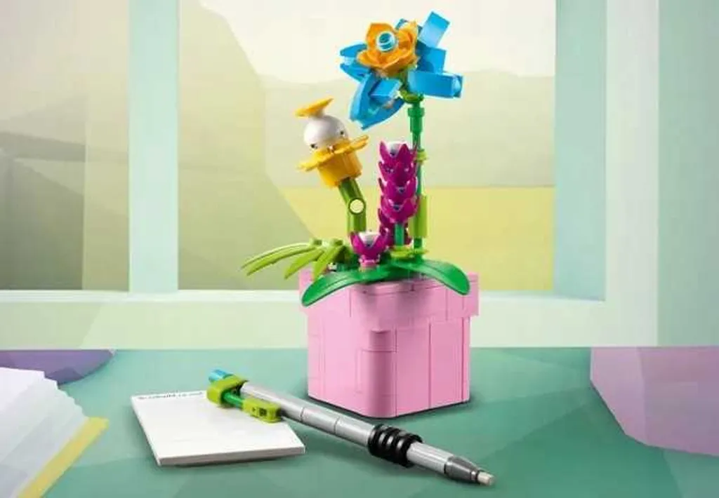 Machine à écrire LEGO Creator 31169 avec fleurs, objet de collection rétro - 47