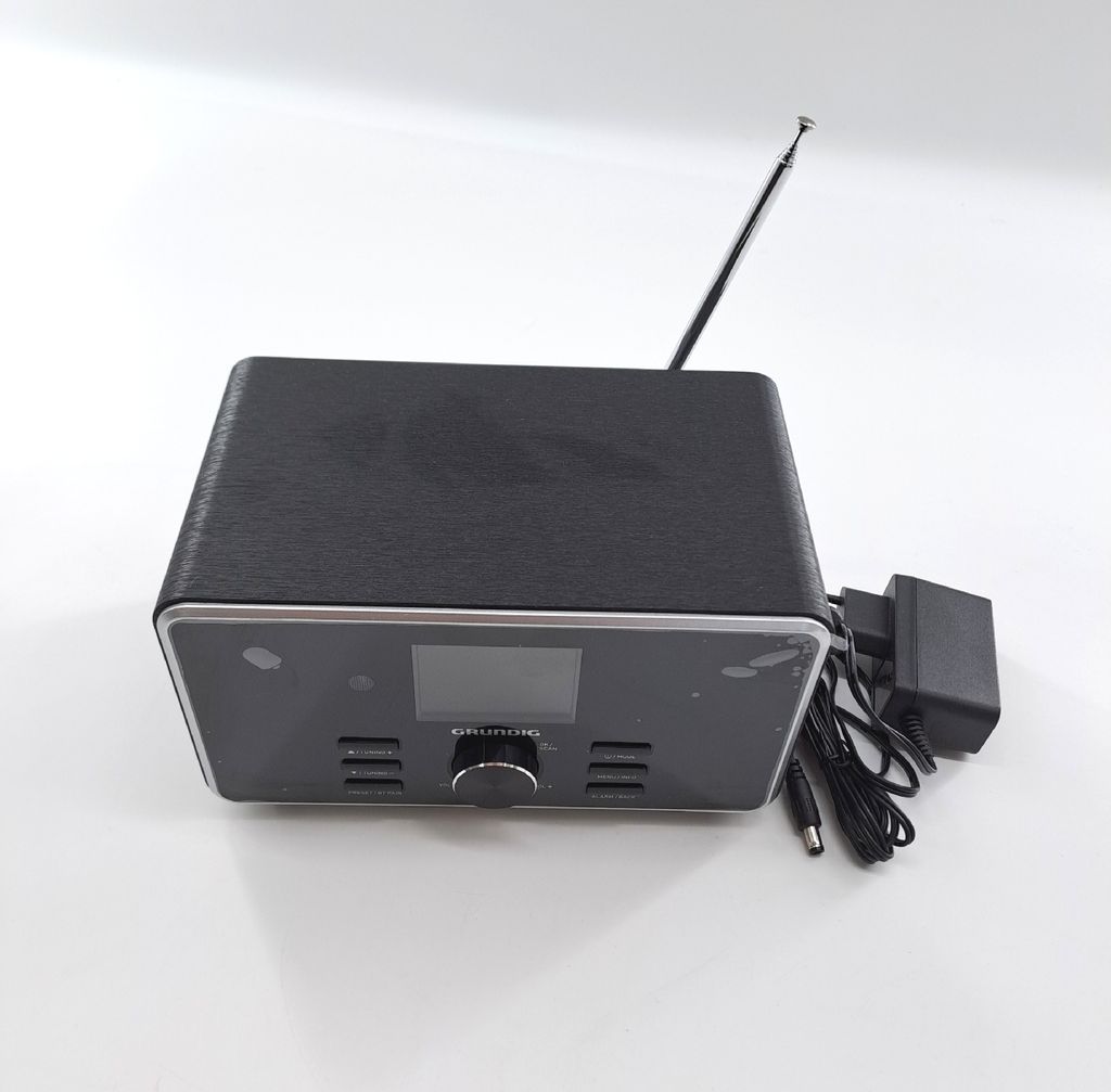 Grundig DTR 4500 2.0 BT DAB+ czarny Zdjęcie produktu 6