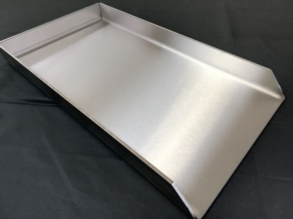 KOCH #43 Edelstahl Plancha 45 x 25 x 4cm Grillpfanne Grillplatte Steakplatte - Massiv 4mm 4,7 KG für Grill + Ofen