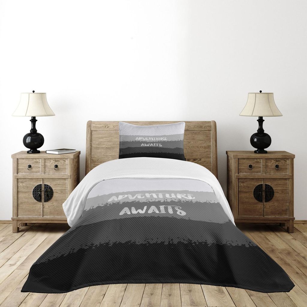 ABAKUHAUS Sprichwort Tagesdecke Set, Schatten der grauen Muster-Bürsten-Anschlag-horizontalen Streifen mit Zitat, 170 x 220 cm, Charcoal Grey und ...