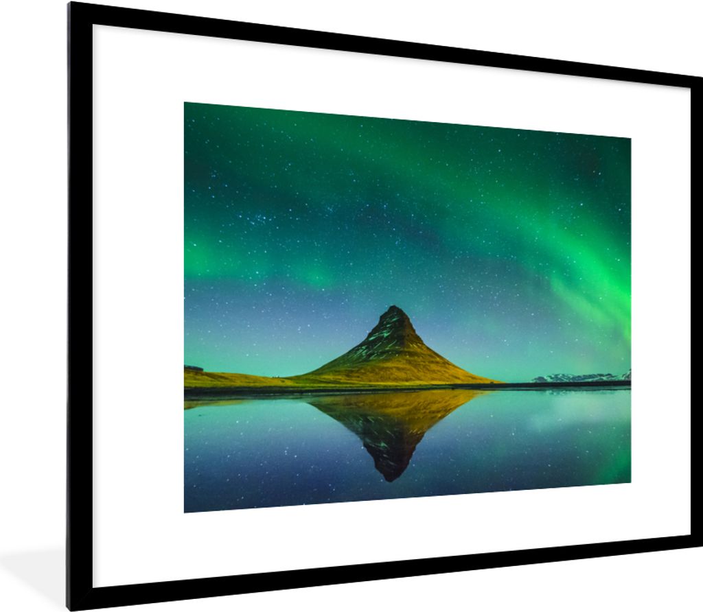 MuchoWow Gerahmtes Poster Nordlicht - Berge - Wasser - Island - Natur 80x60 cm - Poster mit Schwarzem Bilderrahmen Wandposter Rahmen Foto Bilder ...