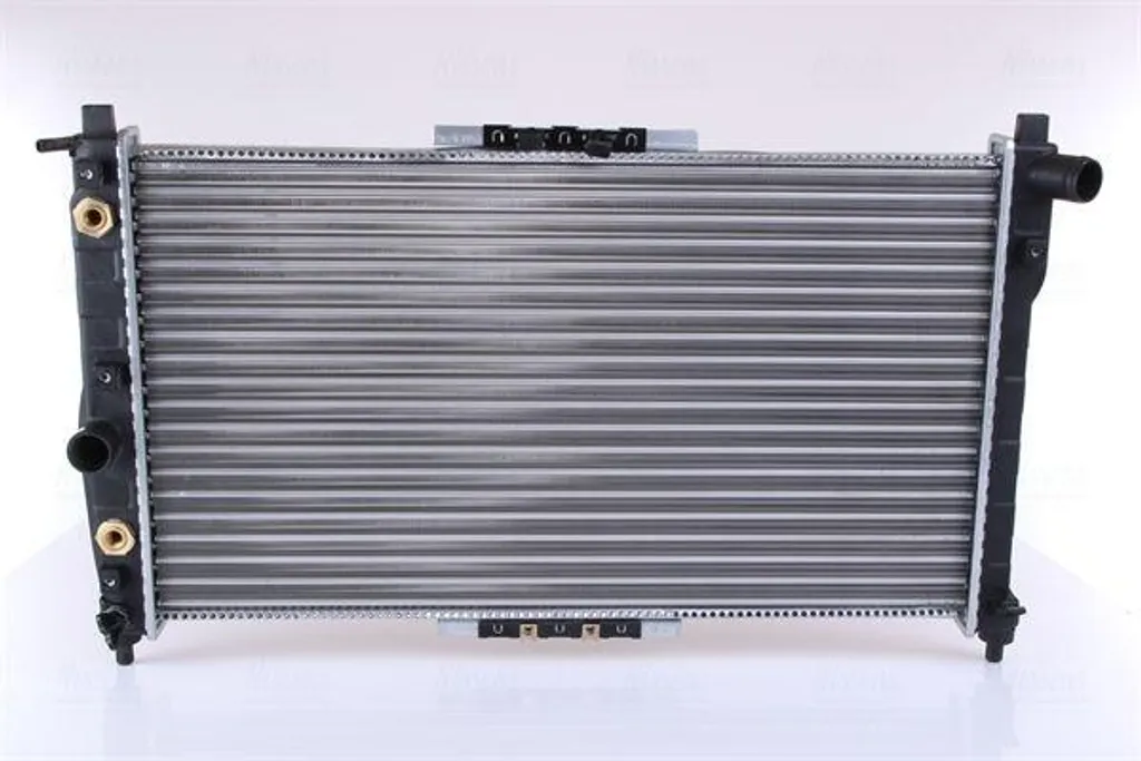 Radiateur Moteur NISSENS 616591 OE 96181369 pour Daewoo Nubira Berline