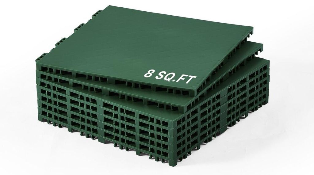 Gym Flooring Set 8 PCS Interlocking PP Puzzle Tiles Green