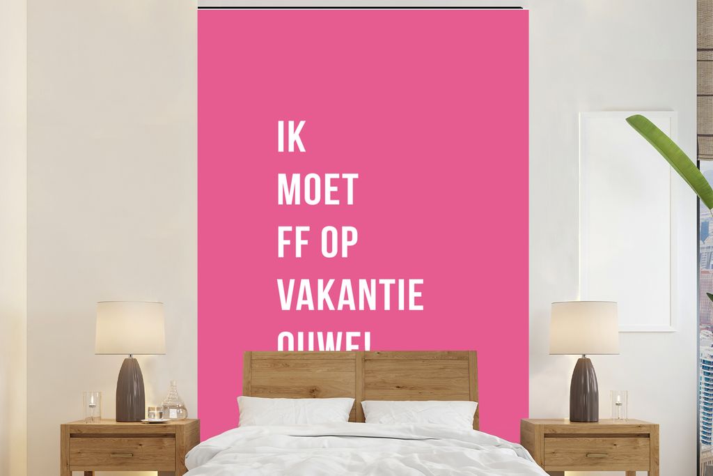MuchoWow Fototapete für Wohnzimmer oder Schlafzimmer Wandtapete Vinyl Motivtapete Zitate - Ich muss in den Urlaub fahren, alter Mann! - Rosa - U...