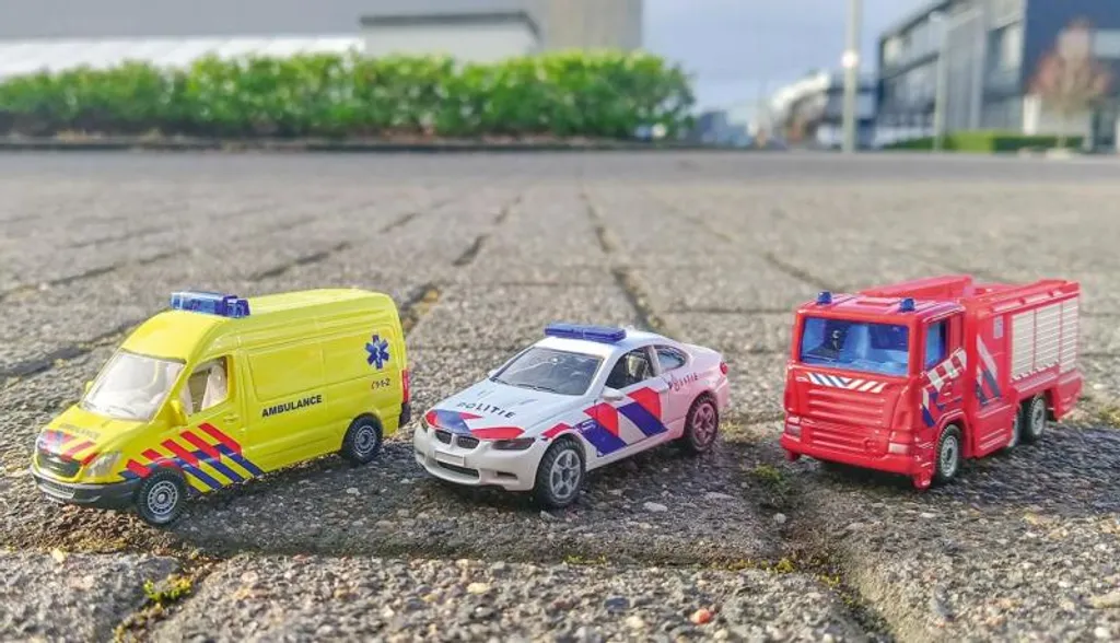 Jouet Véhicules de Secours Siku : Pack d'Intervention pour Enfants 3+