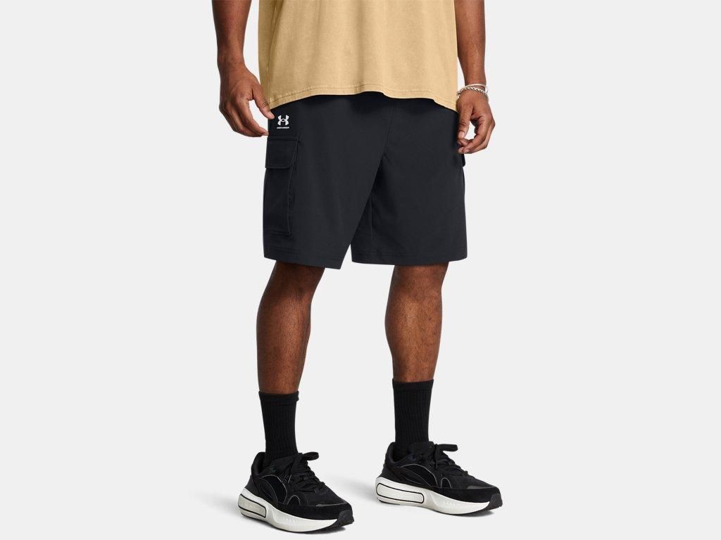 Shorts Under Armour Cargo Woven 8" Senior M schwarz/weiss