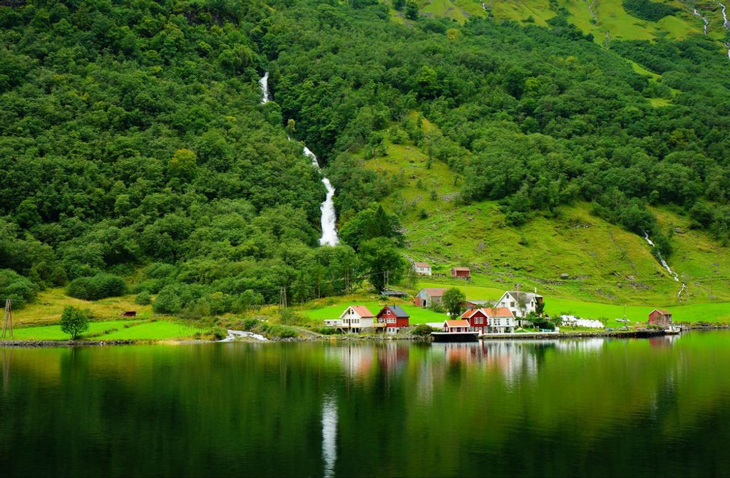 hansepuzzle 73873 - Norwegen Puzzle, 500 Teile, Natur, 46,0 x 30,0cm mit hochwertiger Aufbewahrung, Kartonbox und wiederverschließbarem Beutel