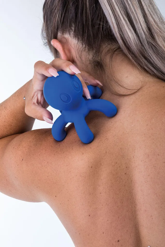 Appareil de massage bleu BeauMents Polypos avec picots de pression doux - 5
