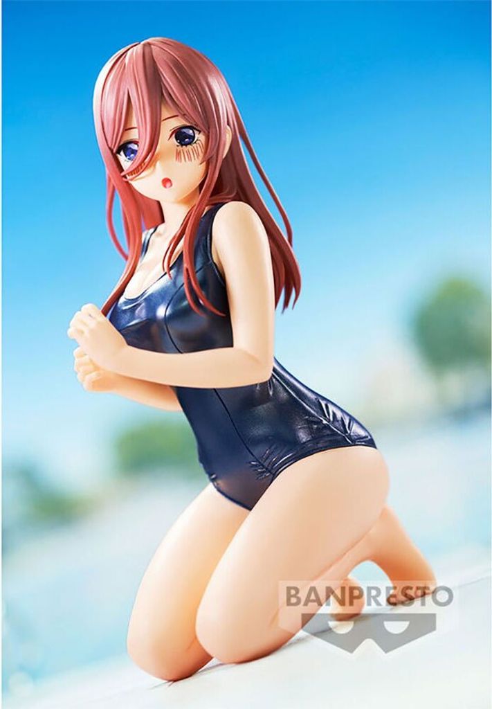 Banpresto The Quintessential Quintuplets Der Film Celestial Vivi Miku Nakano Schuluniformfigur 12 Cm Blau Blau One Size