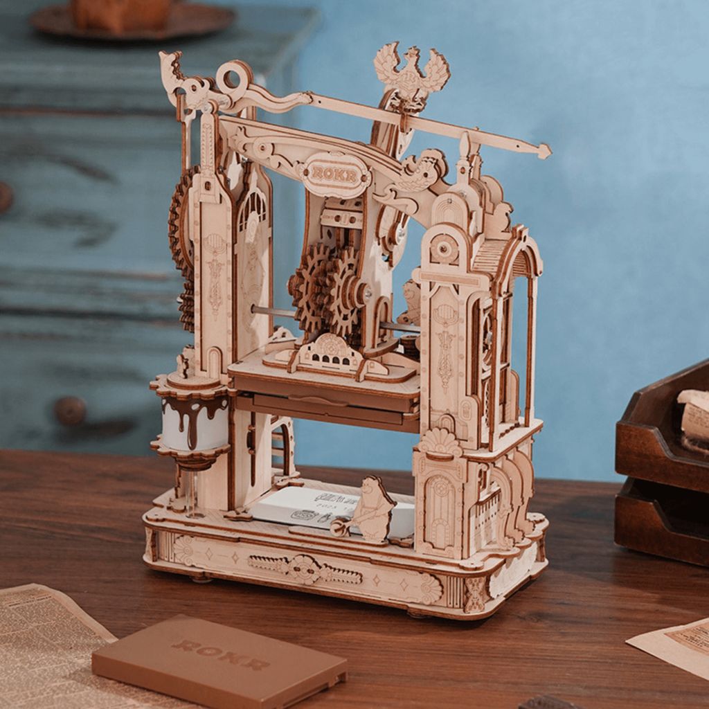 Klassische Druckmaschine aus Holz Produktbild 