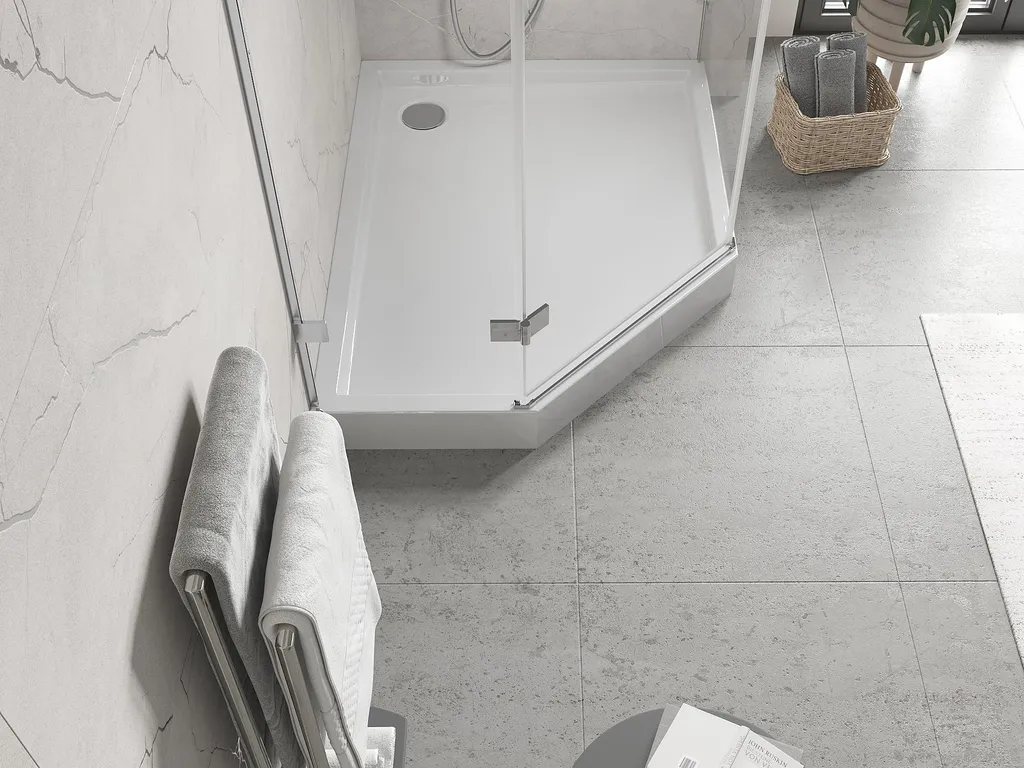 Bac de douche pentagonal 100x90 cm Mexen Flow+ blanc brillant durable