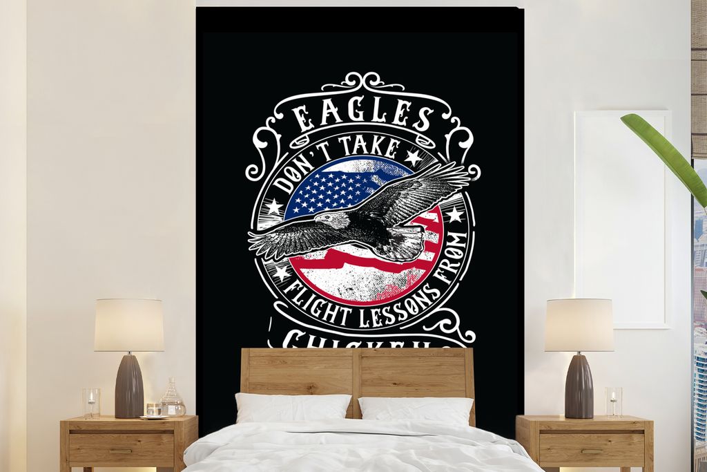 MuchoWow Fototapete für Wohnzimmer oder Schlafzimmer Wandtapete Vinyl Motivtapete Adler - Flagge - Retro - Zitat - 145x220 cm - Wanddekoration
