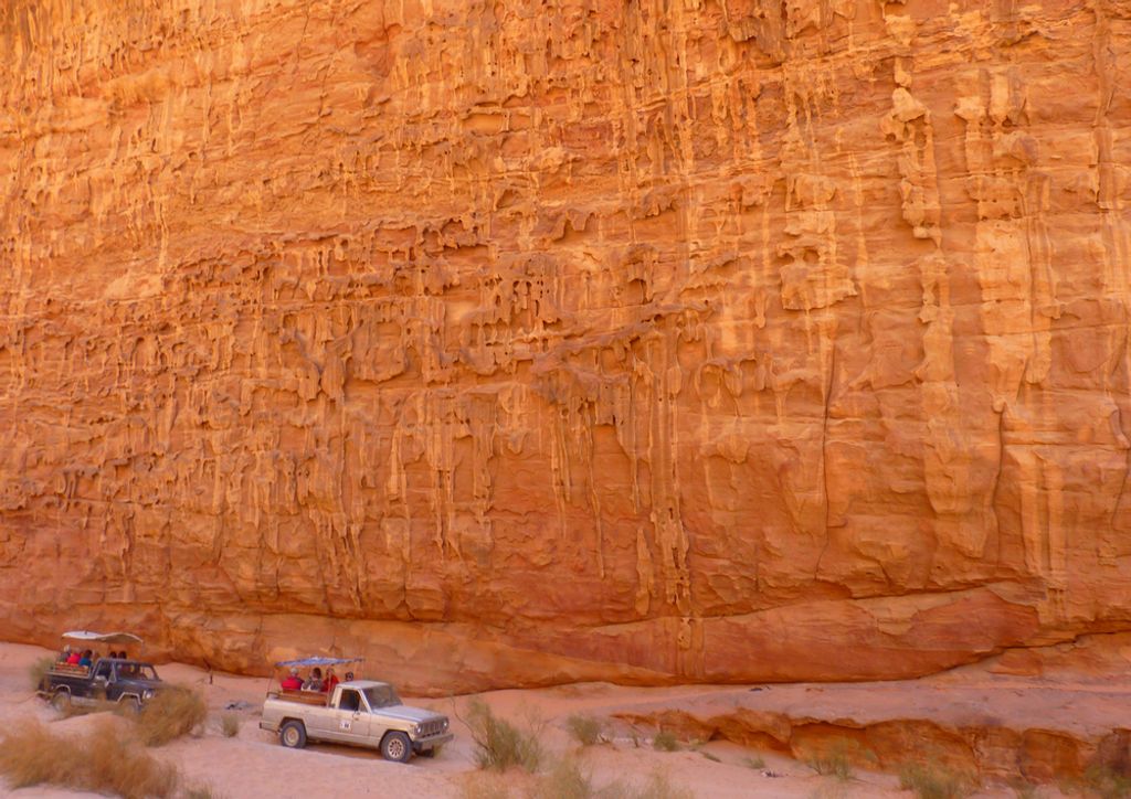 hansepuzzle 74349 - Wadi Rum Puzzle, 260 Teile, Reisen, 41,0 x 28,0cm mit hochwertiger Aufbewahrung, Kartonbox und wiederverschließbarem Beutel
