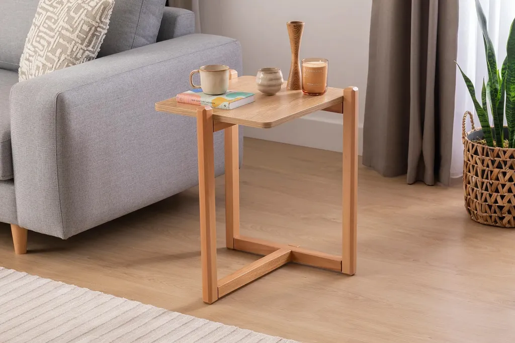 Table de chevet Maya Naturelle en bois mélaminé pour chambre et salon