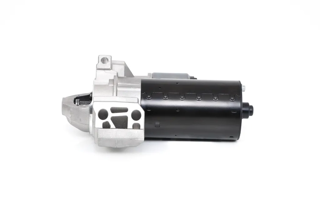 Panne de moteur ? Changez pour le démarreur BOSCH 1 986 S00 862