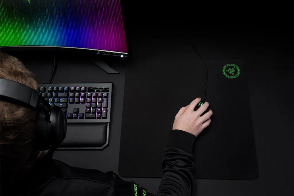 Tapis de souris Razer Gigantus Elite pour éviter les ratés - 6