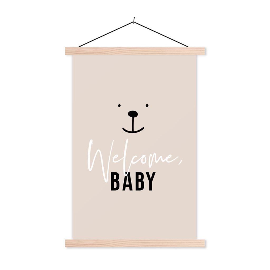 MuchoWow Textilposter Sprichwörter - Willkommen Baby - Zitate - Baby - Kinder - Kinder 60x90 cm mit holzfarbenen Rahmen - Textil