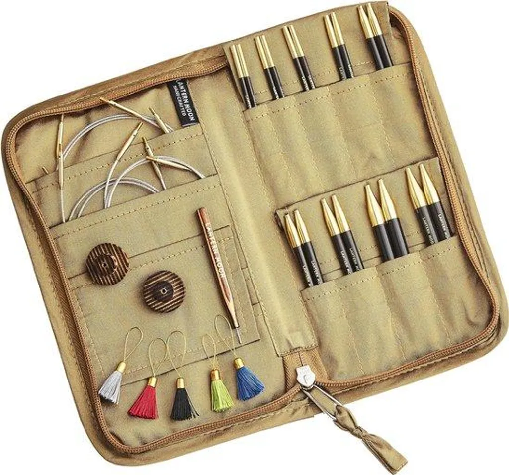 Kit aiguilles à coudre pour réparations de vêtements et ourlets
