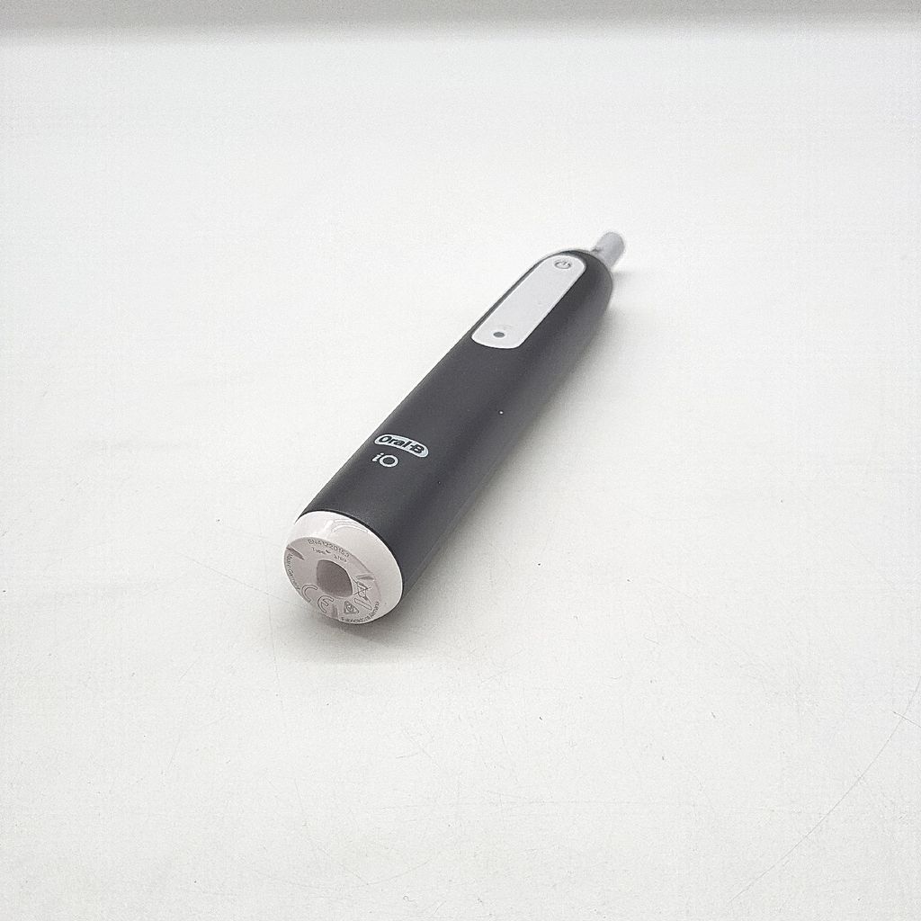 Oral-B iO Series 3 Matt Black mit Reiseetuie, Elektrische Produktbild 17