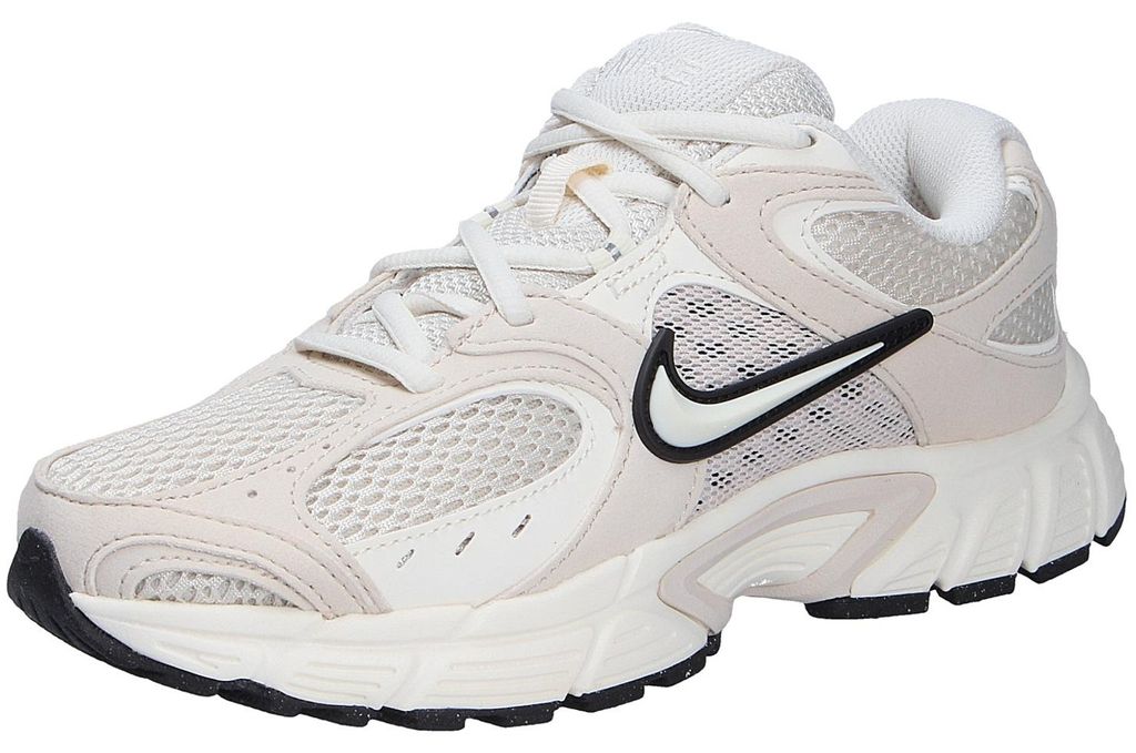 Nike V5 RNR Sneaker Braun