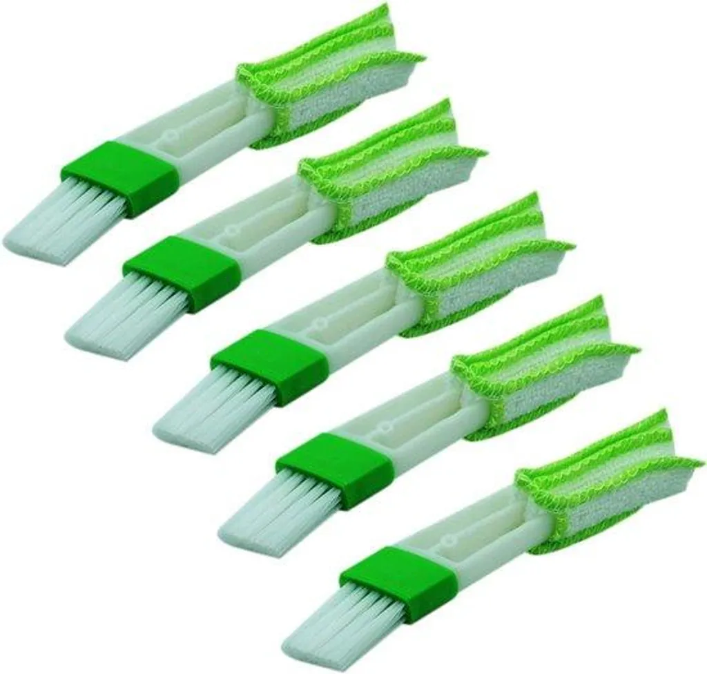 Nettoyez vos zones difficiles avec ce kit aspirateur voiture 7 embouts