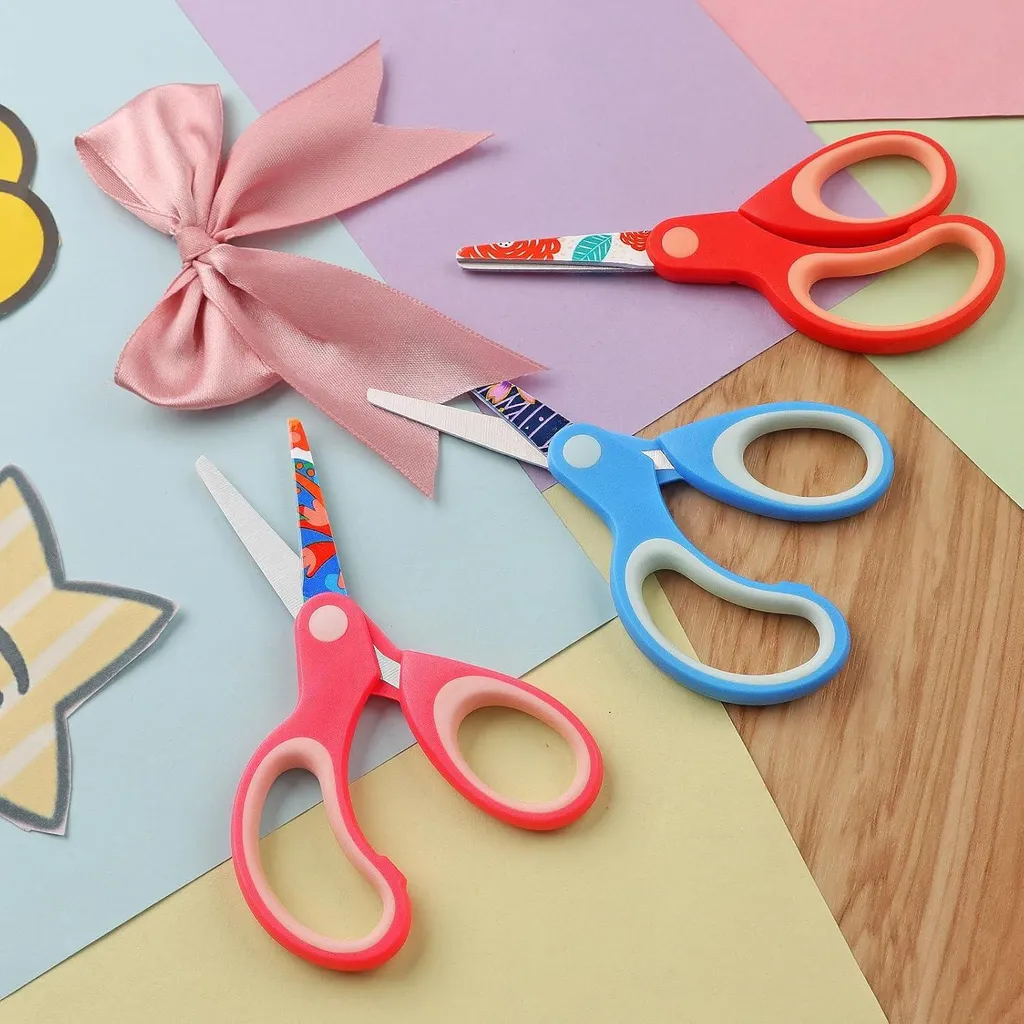 Ciseaux Gaucher Enfant Anti-Blessure - Solution de Coupe Sécurisée Lot de 3 - 7