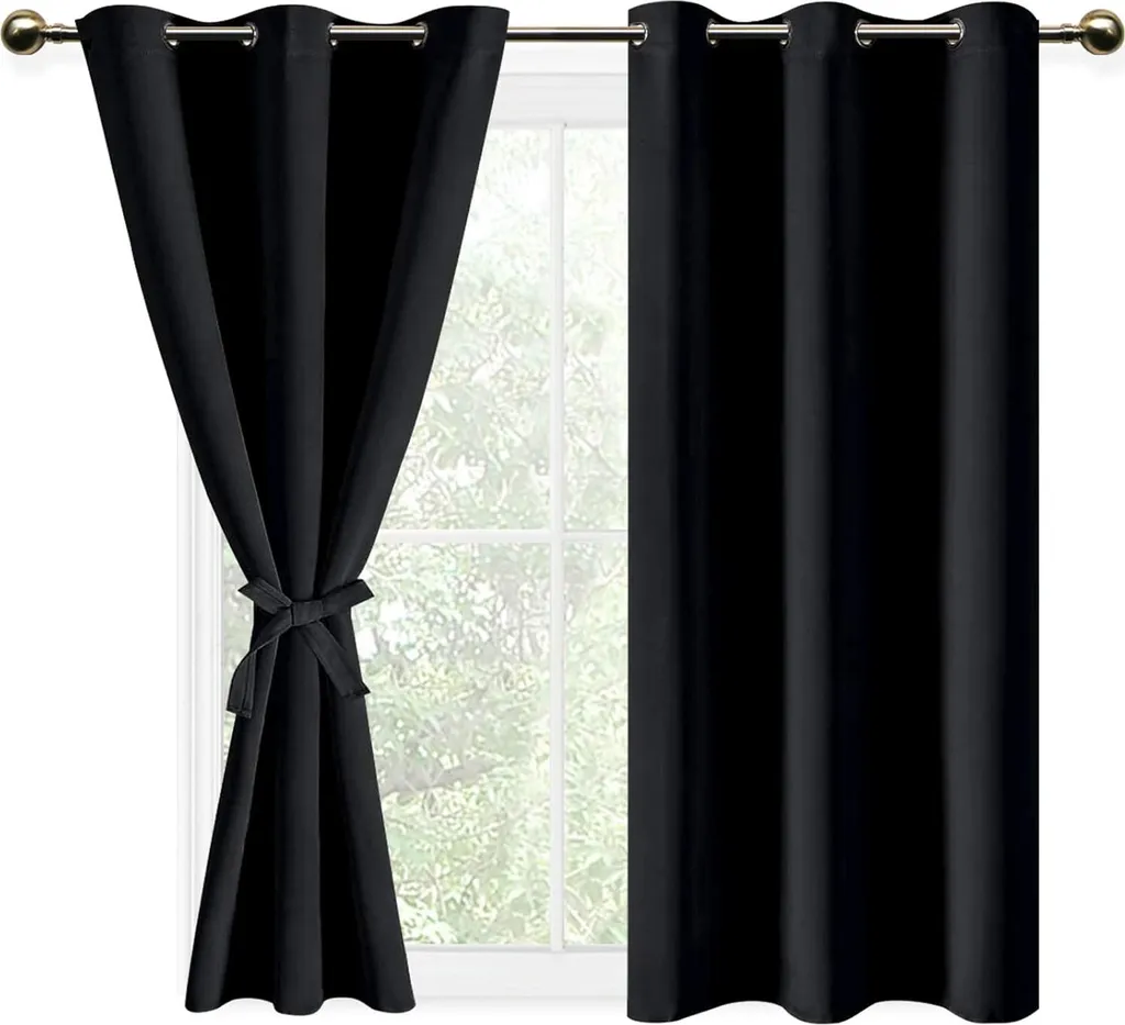 Rideau occultant à œillets thermique lot de 2 noir 117 x 137 cm solide