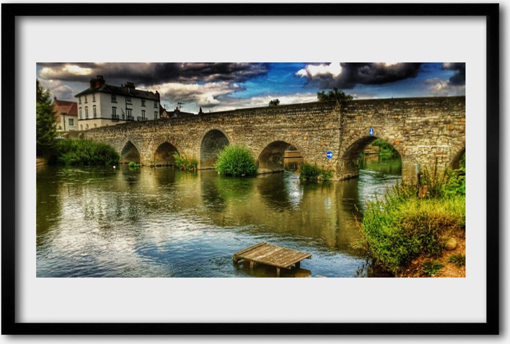 Bild 60x40 MDF-Rahmen Wandkunst Architektur River Bridge Produktbild 