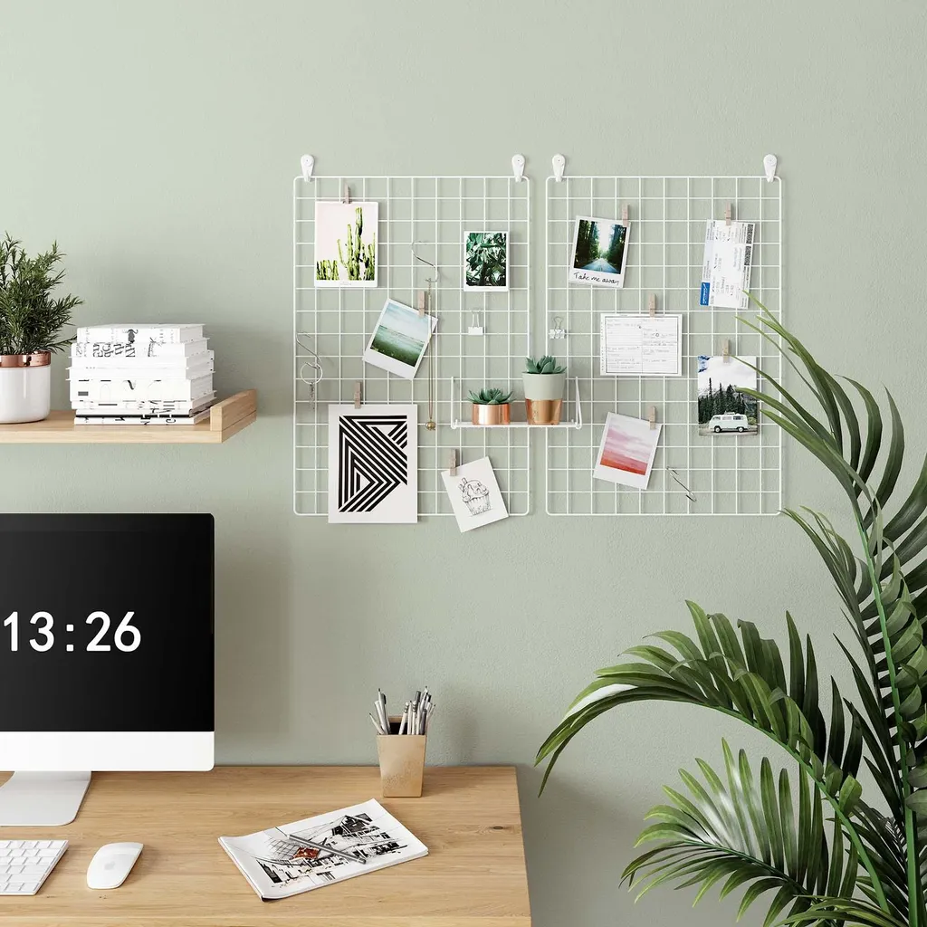 Cloison modulaire blanche multifonctionnelle avec accessoires de rangement