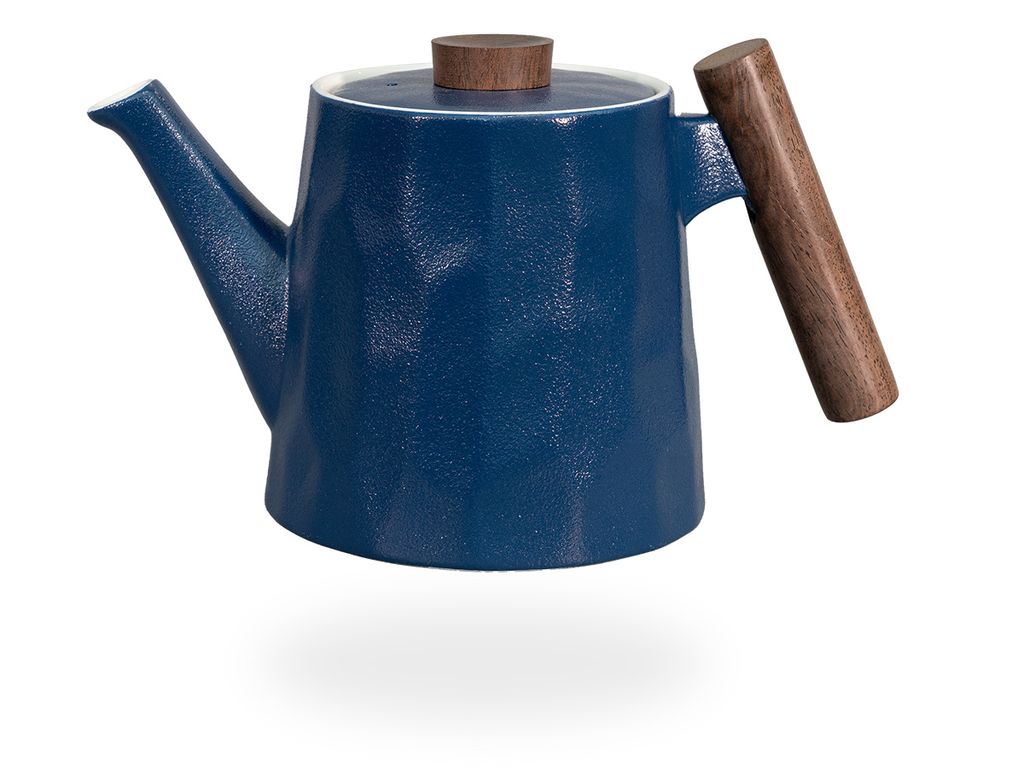 tea4chill Teekanne Porzellan blau mit Holzgriff 1,2l. Produktbild 