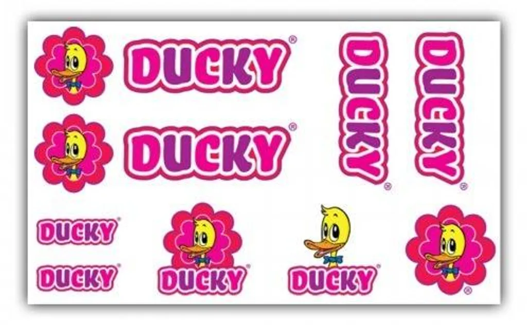 Rénover un vélo enfant abîmé : stickers Ducky Pink rose 14x20 cm