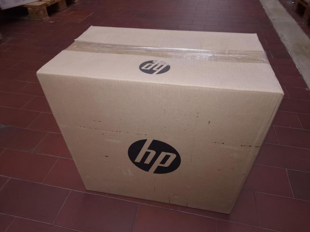 HP LaserJet 550-Blatt-Papierfach, HP LaserJet Enterprise Produktbild 