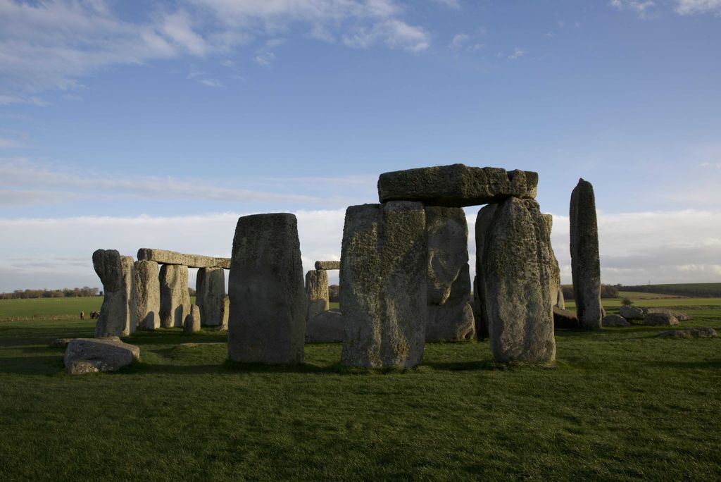 hansepuzzle 21785 - Stonehenge Puzzle, 2000 Teile, Orte, 90,0 x 60,0cm mit hochwertiger Aufbewahrung, Kartonbox und wiederverschließbarem Beutel