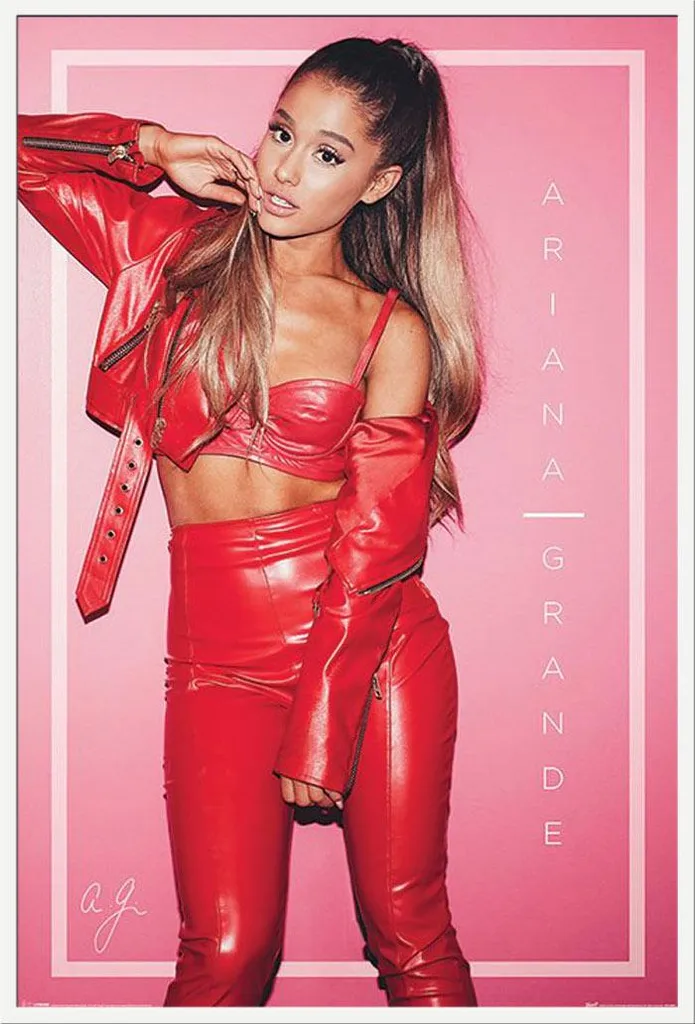 Grand tableau Ariana Grande Red cadre blanc 61x91,5 cm finition premium