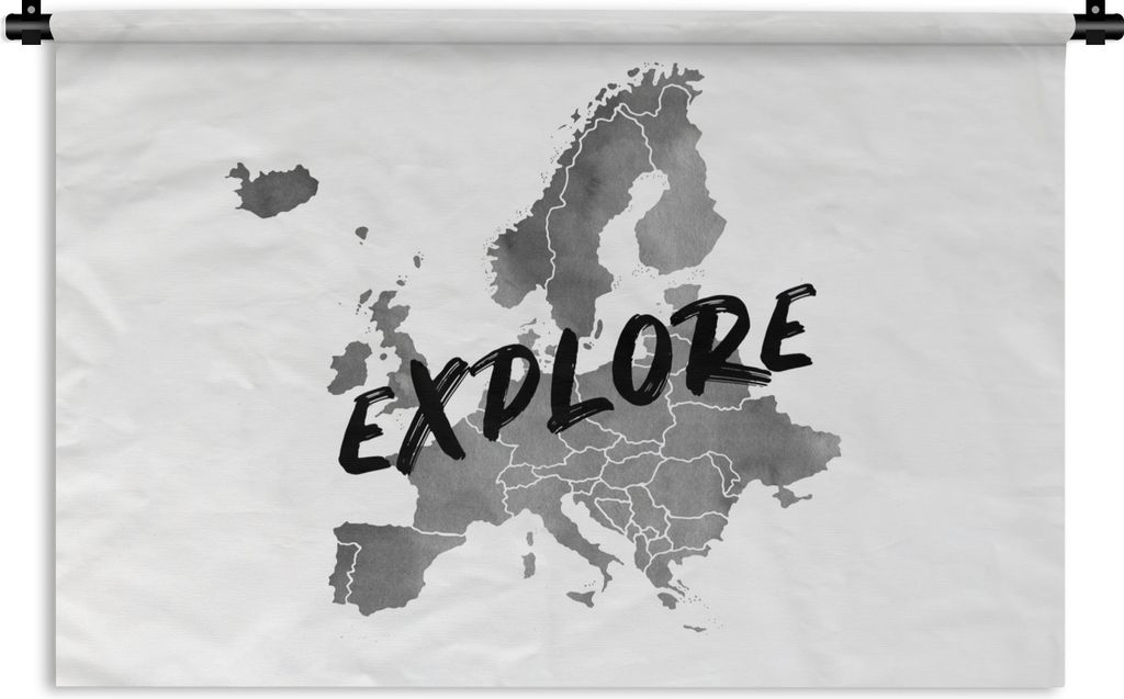 MuchoWow Wandteppich Wandbehang Europa-Karte in grauer Aquarellfarbe mit dem Text "Explore" über den Ländern - schwarz-weiß 150x100 cm Tapisse...