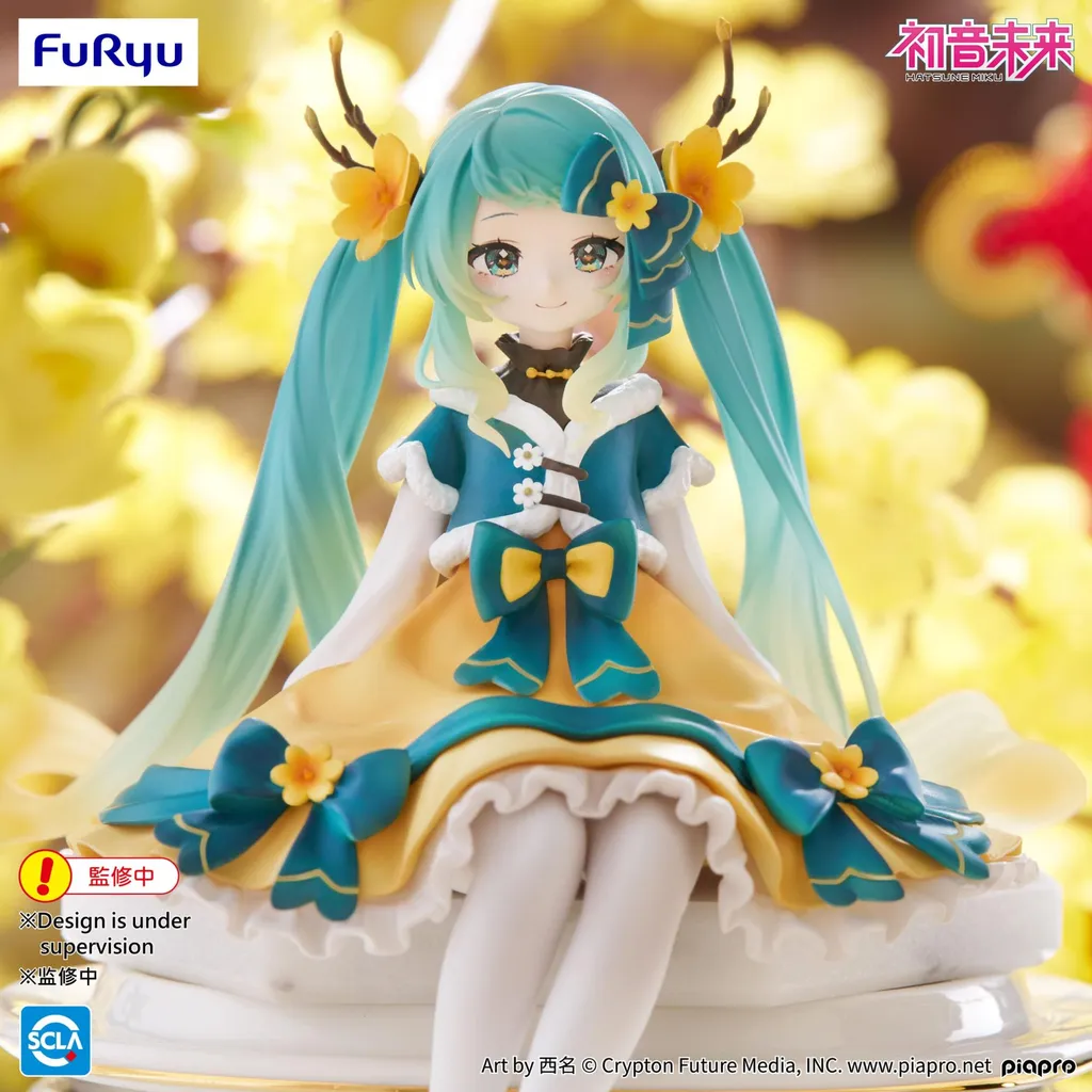Statuette décorative Hatsune Miku 14 cm pour bureau et manga