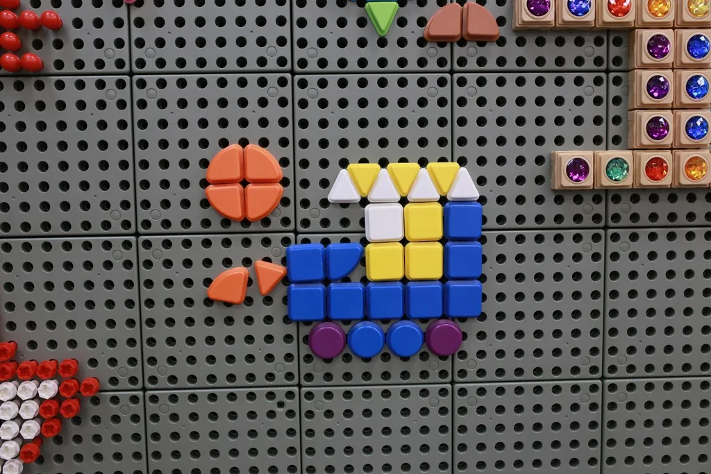 Chevilles Géométriques Masterkidz - Accessoires pour Tableau de STEM